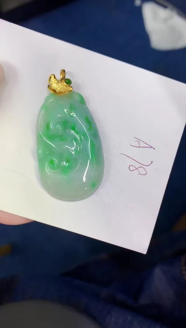 颈饰未镶嵌翡翠缅甸天然翡翠A货