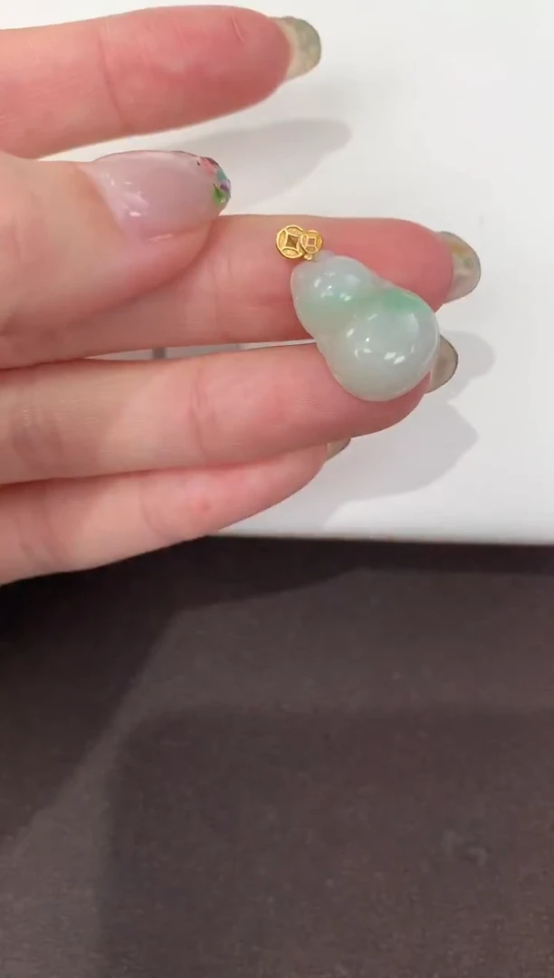 颈饰18K金镶嵌翡翠天然缅甸A货翡翠