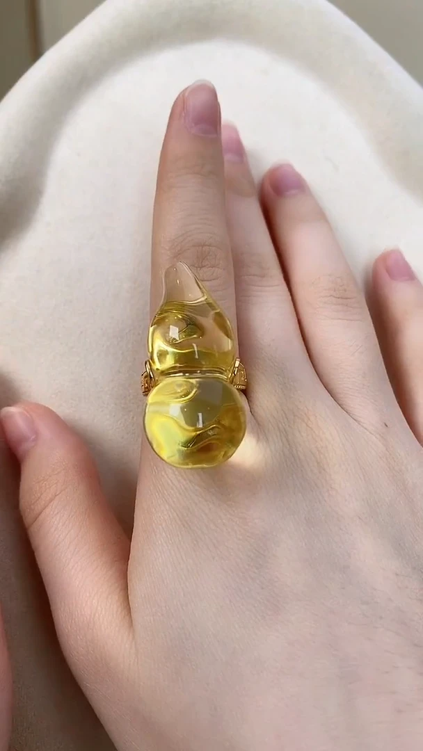 未镶嵌琥珀戒指戒指