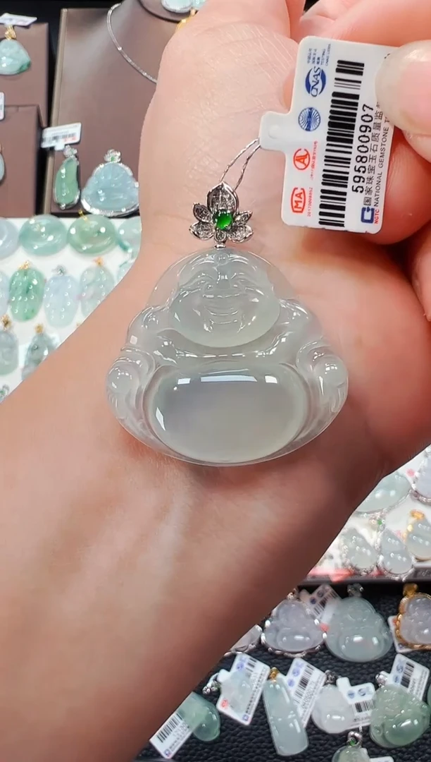 【闪购商品】翡翠吊坠(不含链)18K金镶嵌佛公吊坠907