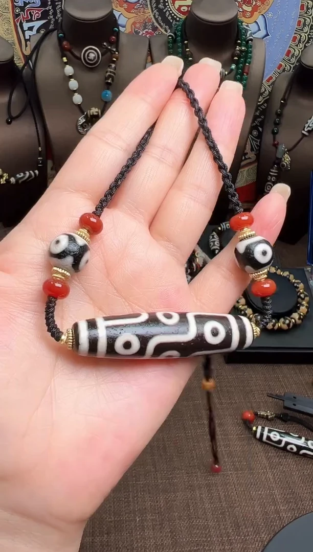 【闪购商品】玛瑙/玉髓1未镶嵌9眼