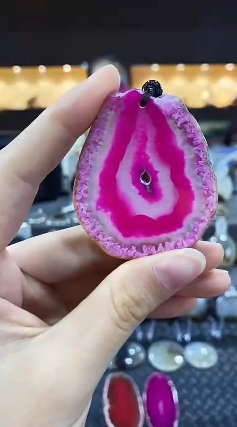 未镶嵌颈饰玛瑙/玉髓?****?玛瑙