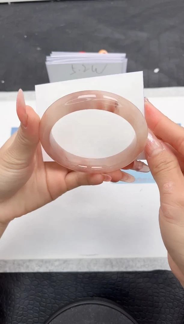 【闪购商品】石英质玉手镯未镶嵌Q338-57.8