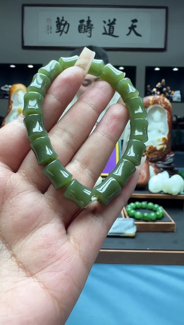 手串未镶嵌和田玉szq10