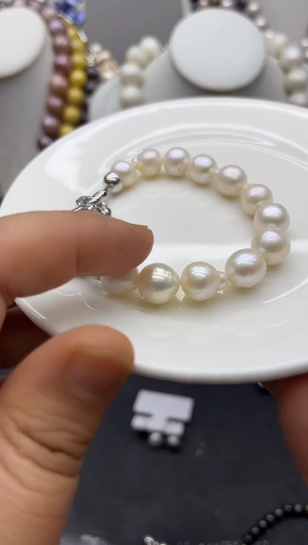 淡水珍珠钛钢颈饰1