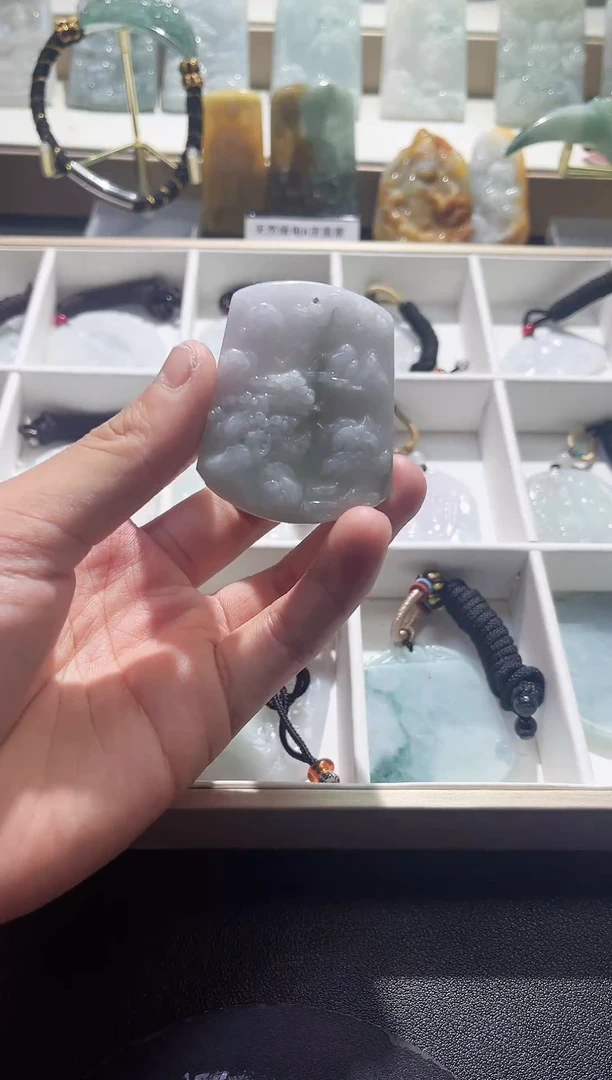 颈饰未镶嵌翡翠11/15    10