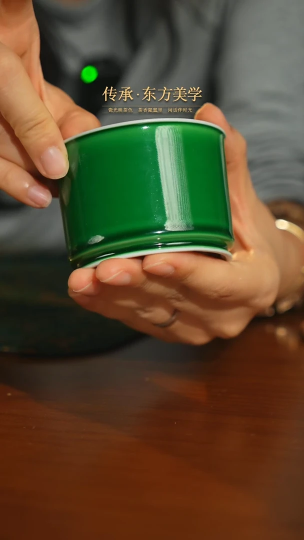 瓷片瓷唐里直口杯瓷唐里直口杯