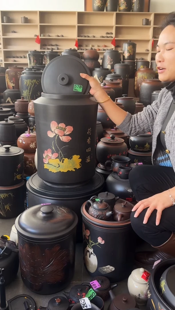 罐郝*瑕疵 彩填 直筒水缸 20升 578