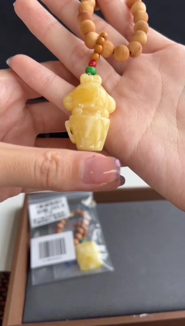 蜜蜡颈饰未镶嵌604买断
