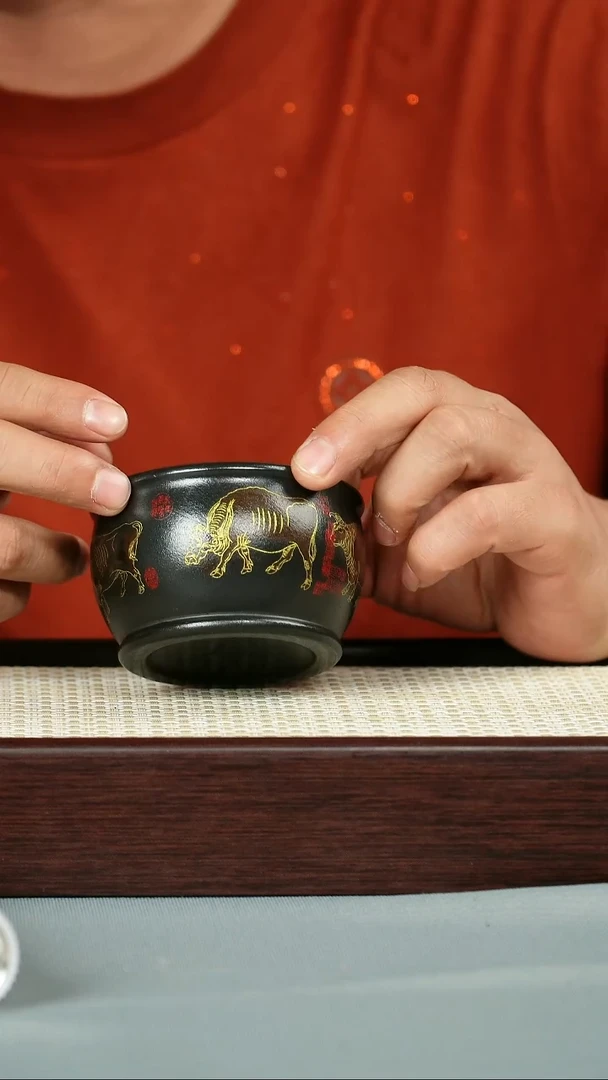 茶杯紫砂 石黄泥料 五牛杯