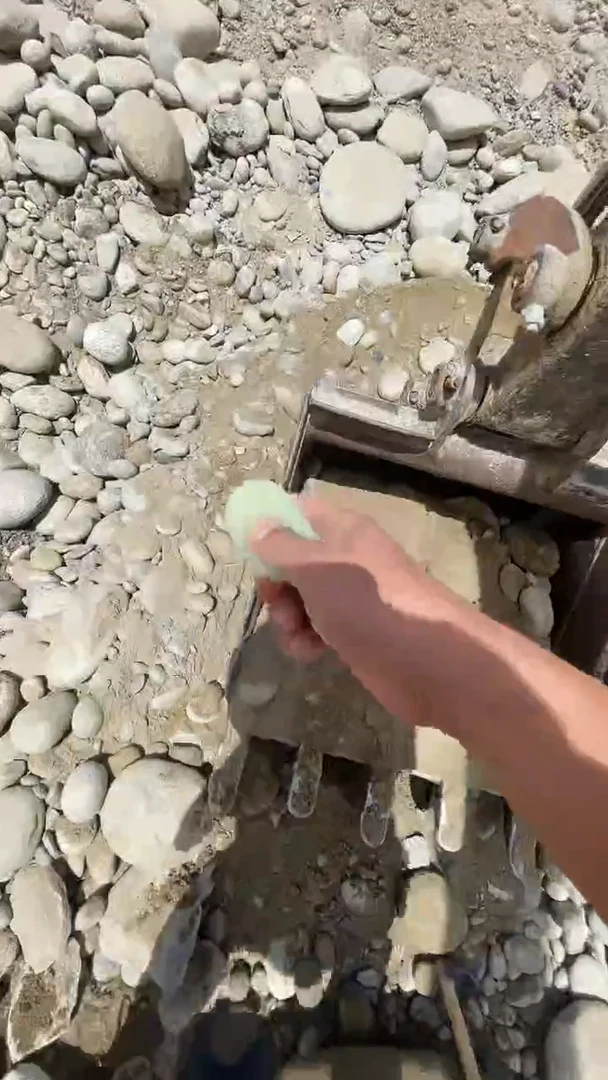 颈饰未镶嵌和田玉芷*22