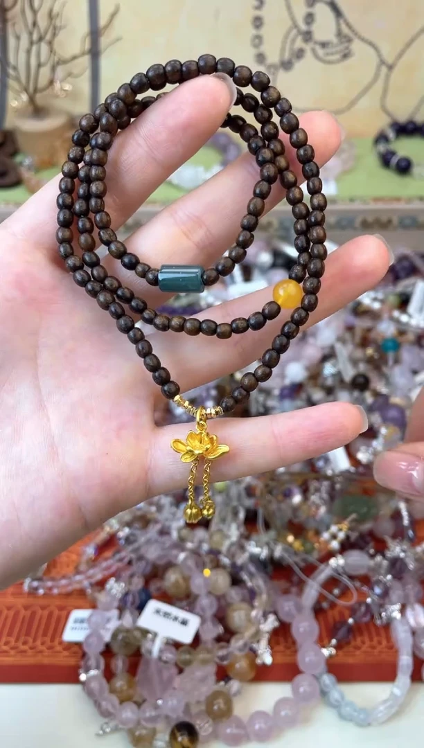 未镶嵌檀香木吊坠482手串