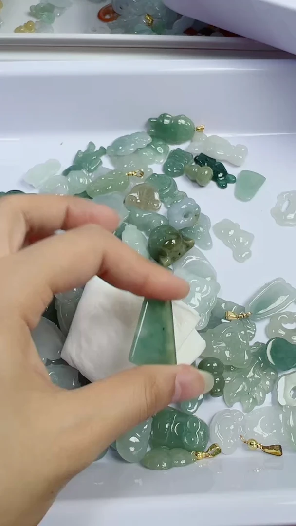 散珠翡翠65号链接，A货翡翠