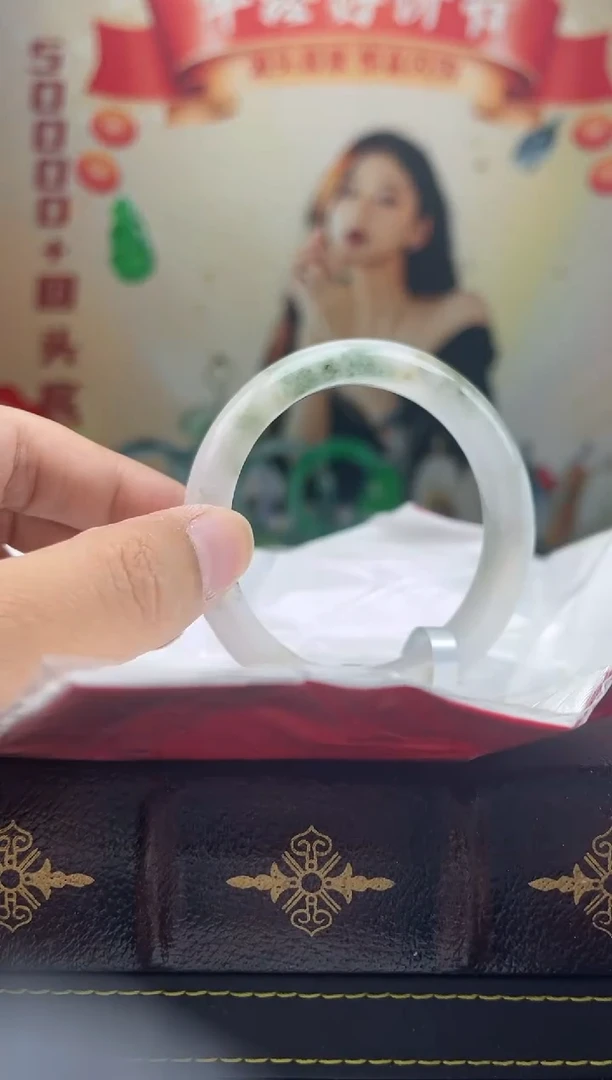 【闪购商品】翡翠手镯未镶嵌手镯14