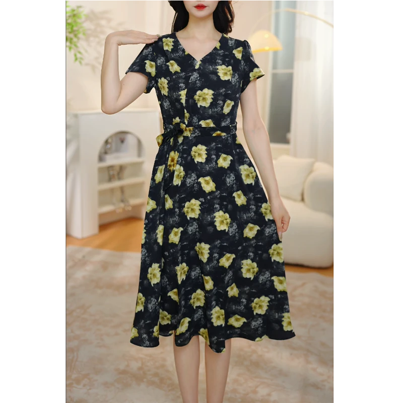 2025春夏季新款裙子高端轻奢碎花优雅百搭显瘦修身时尚连衣裙2532