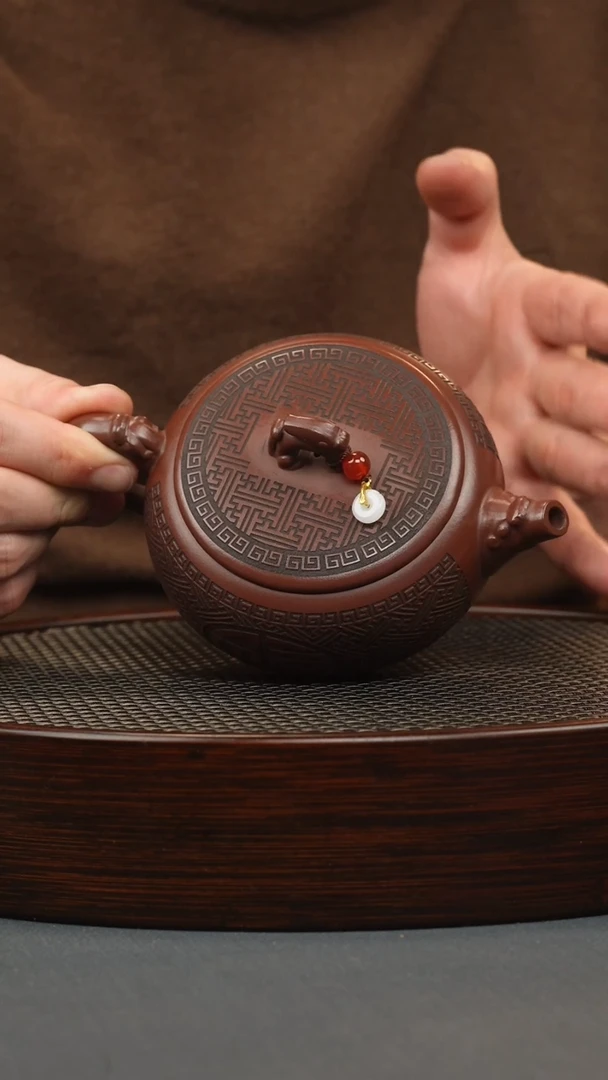 【闪购商品】紫砂茶壶龙血砂 玉兔呈祥 刻绘