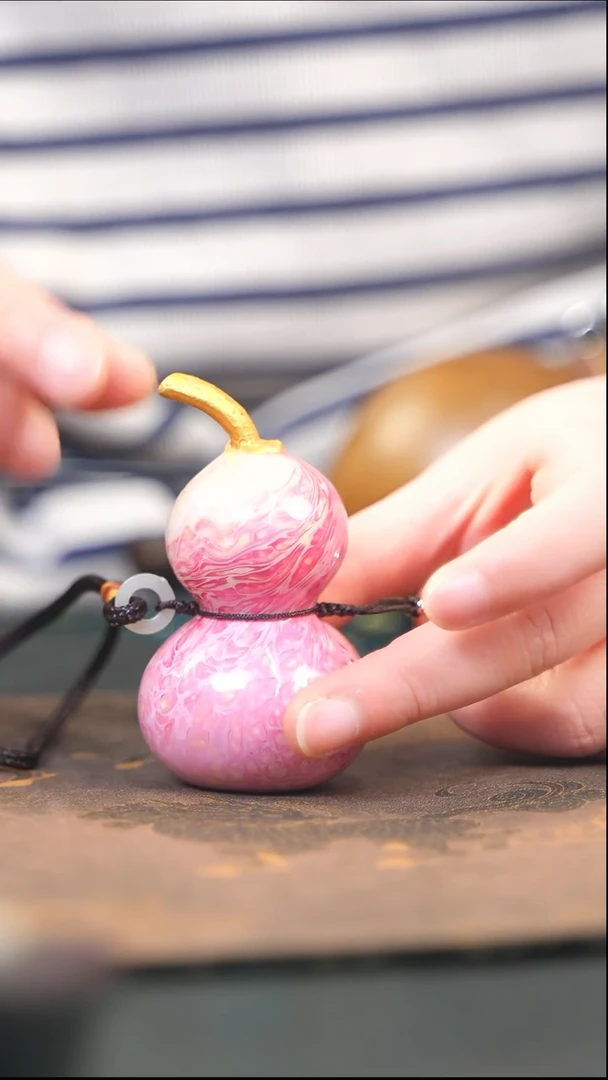 【闪购商品】YJ176YJ漂漆精致小手捻{未开口}