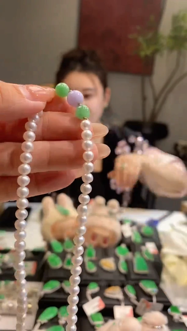 项链未镶嵌翡翠项饰