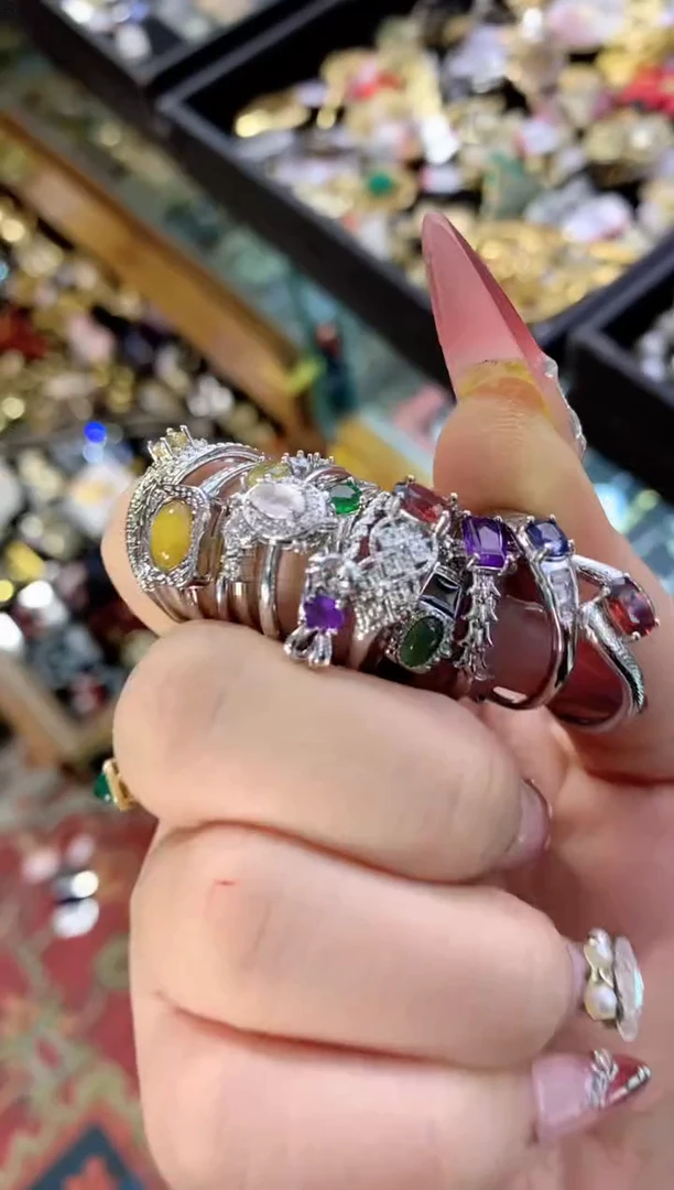 【闪购商品】瓷片楚楚中古珠宝甄选不退换多样性发一