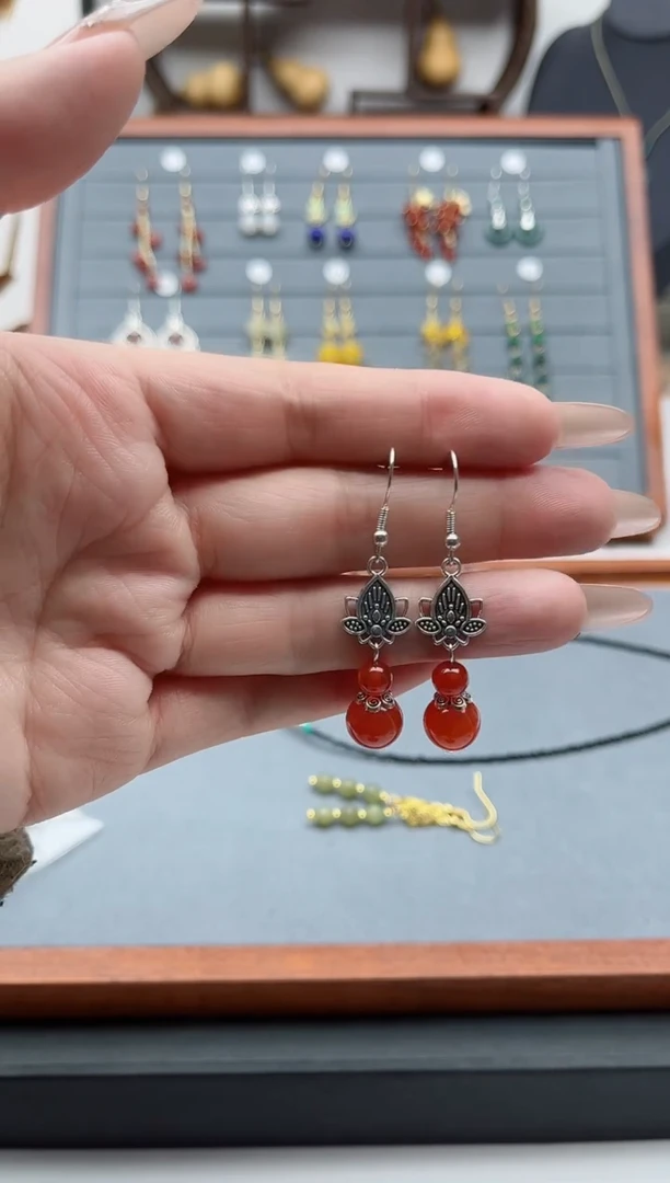 【闪购商品】南红玛瑙耳饰银S925镶嵌6508