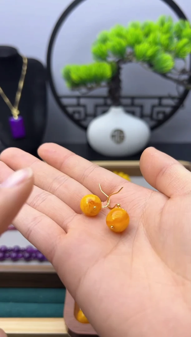 【闪购商品】蜜蜡耳饰14K金镶嵌E01