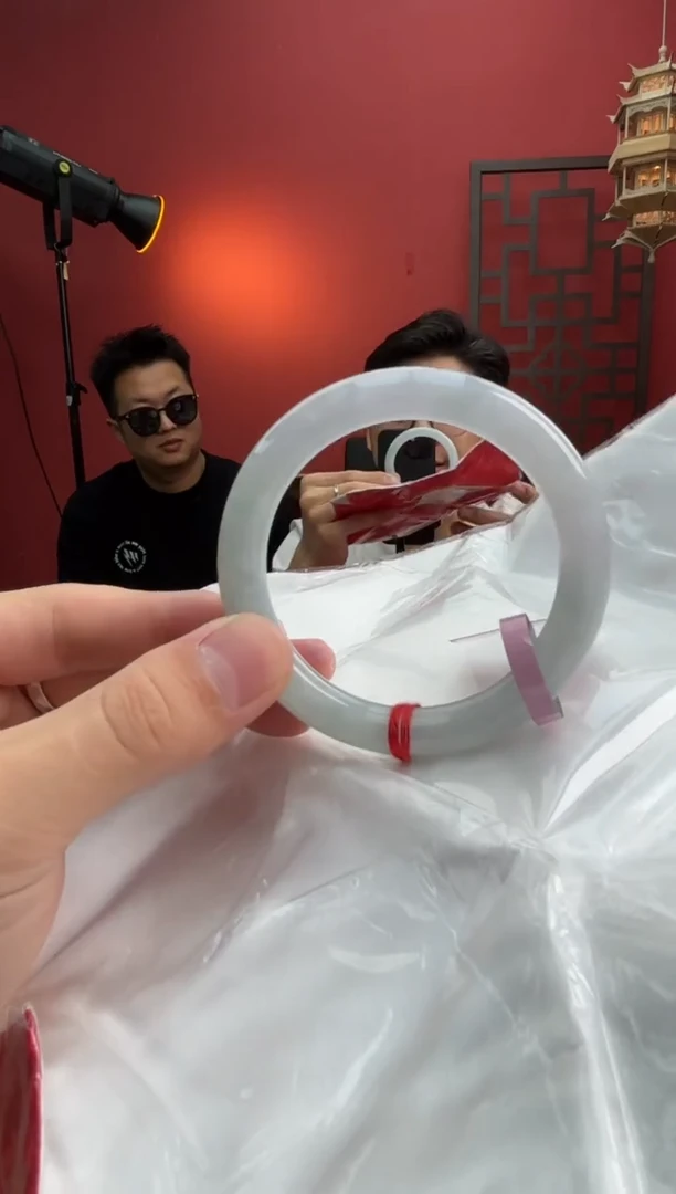 未镶嵌手镯（圆镯）翡翠翡翠手镯8