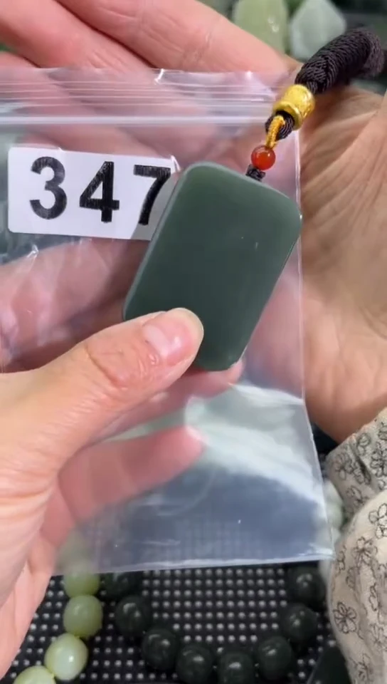 未镶嵌和田玉珠宝半成品牌子