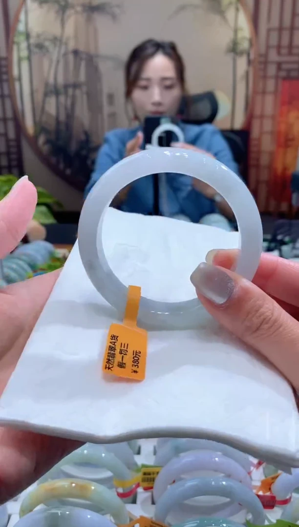 未镶嵌手镯翡翠000072423