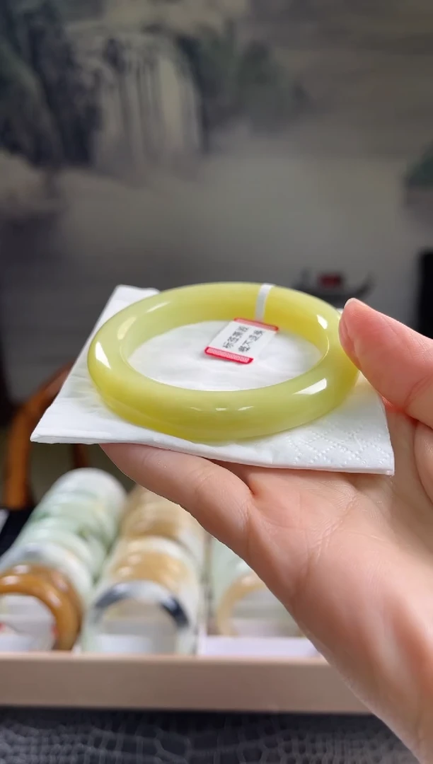 未镶嵌手镯和田玉56圈口2655