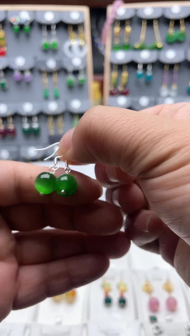 【闪购商品】玛瑙/玉髓耳饰银S925镶嵌时尚耳饰111