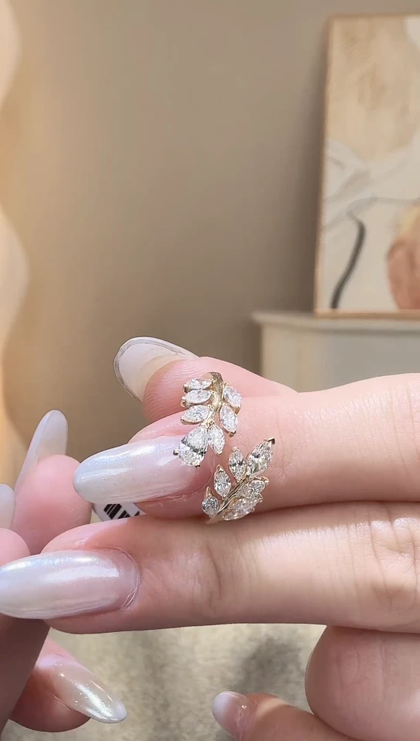 18K金镶嵌实验室培育钻石麦穗戒指k黄  戒圈17