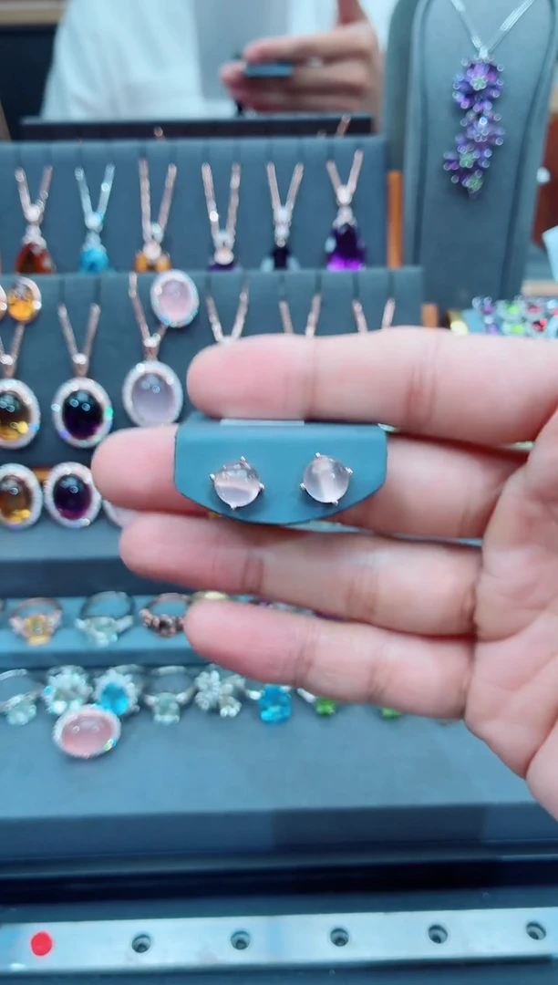 耳钉银S925镶嵌芙蓉石芙蓉石吊坠