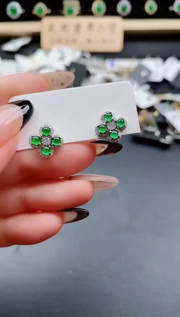 银S925镶嵌戒指翡翠1