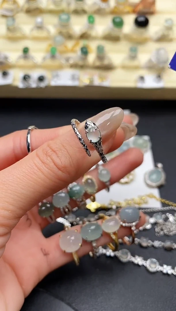 【闪购商品】翡翠戒指银S925镶嵌缅甸翡翠2   6+10