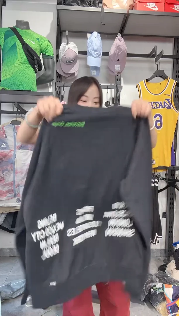 1780  编码 瑕疵款直播间过款为准 尺码 M