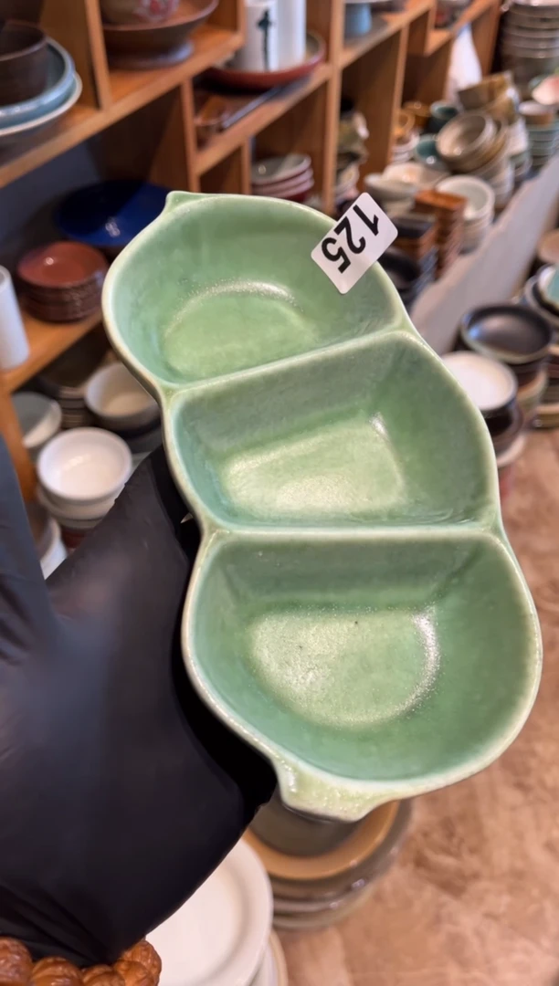 【闪购商品】瓷片125微瑕美人醉豌豆碟