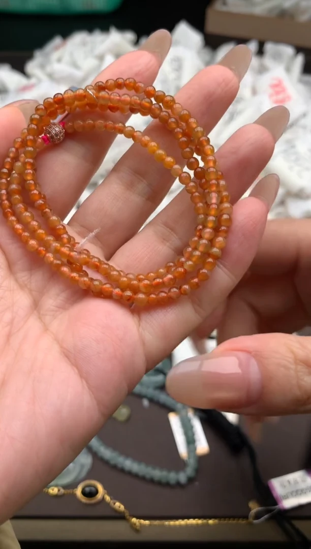 【闪购商品】翡翠颈饰未镶嵌一