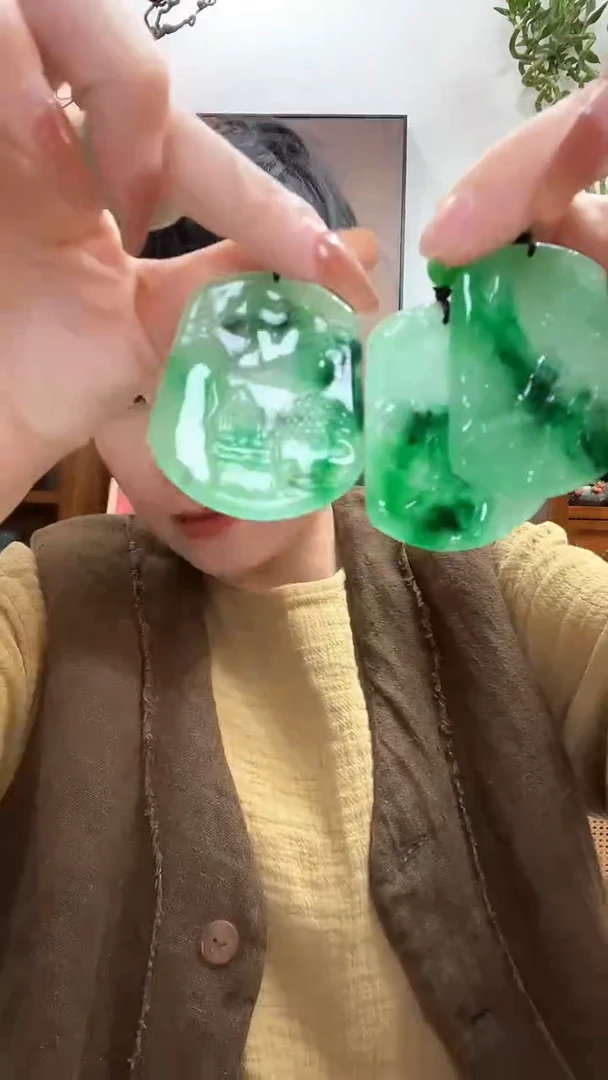 吊坠(赠链)未镶嵌翡翠多样性发货460