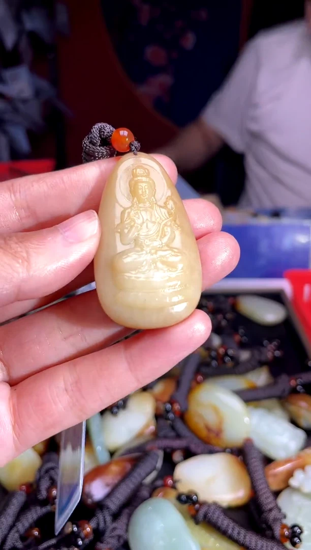 和田玉未镶嵌挂件1