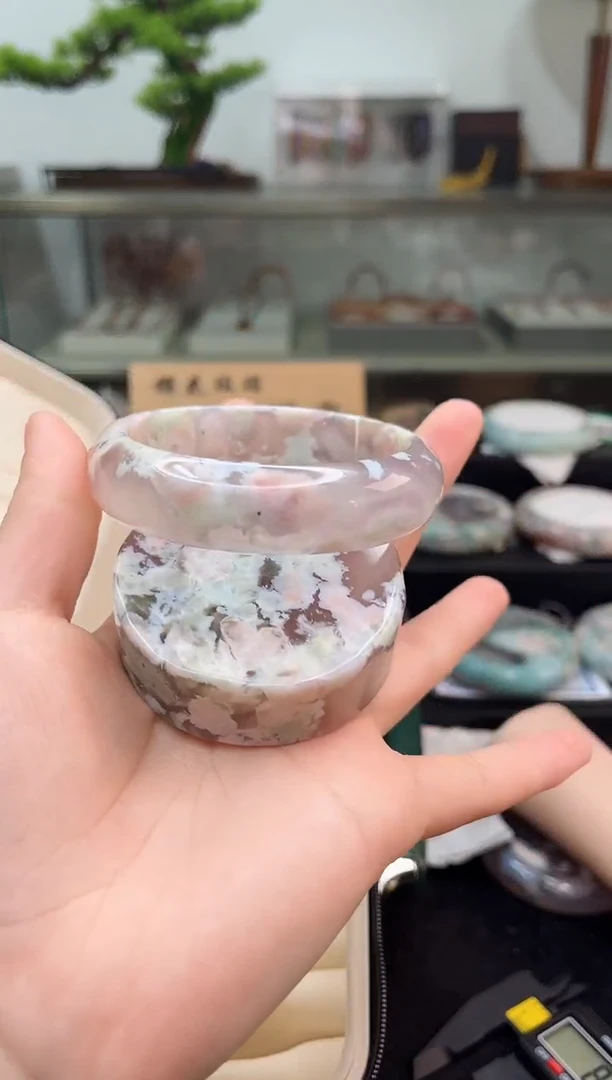 未镶嵌手镯石英质玉60圈口（赠品镯心）6s6457