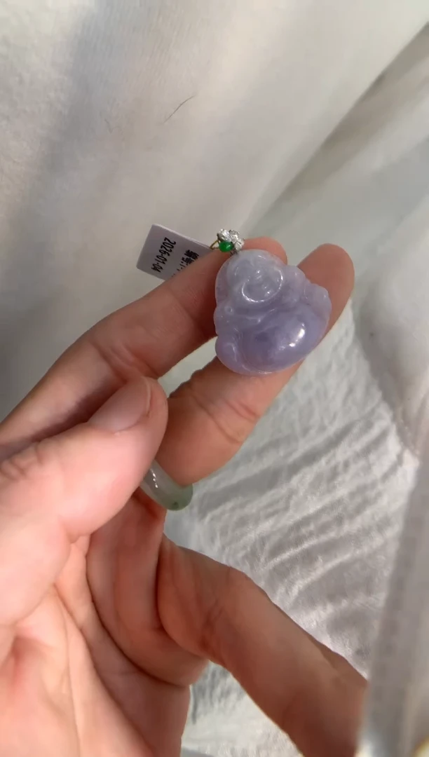 颈饰18K金镶嵌翡翠佛公