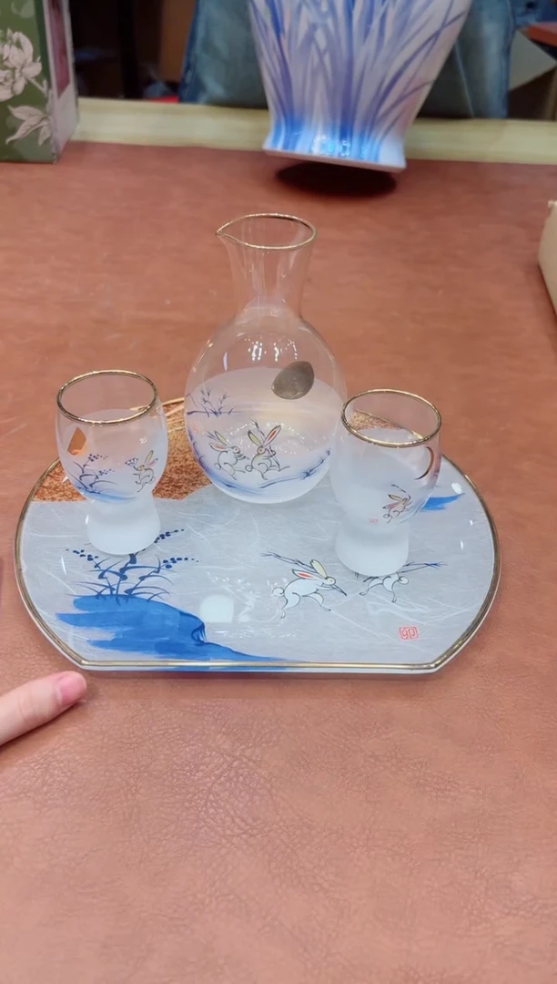 小狐狸海外瓷器哇哇哇