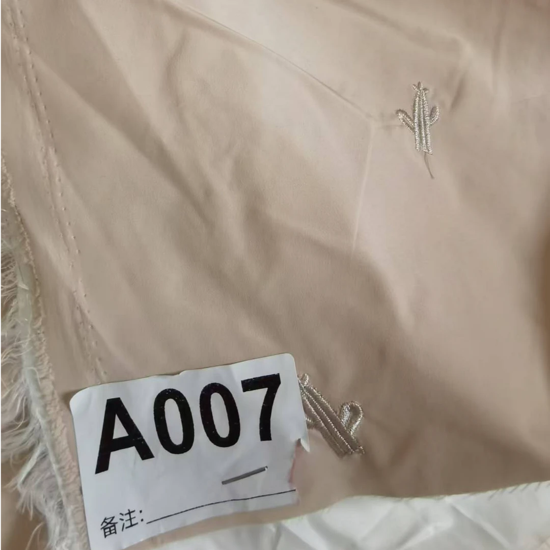 1#三合一绣花通道布米色