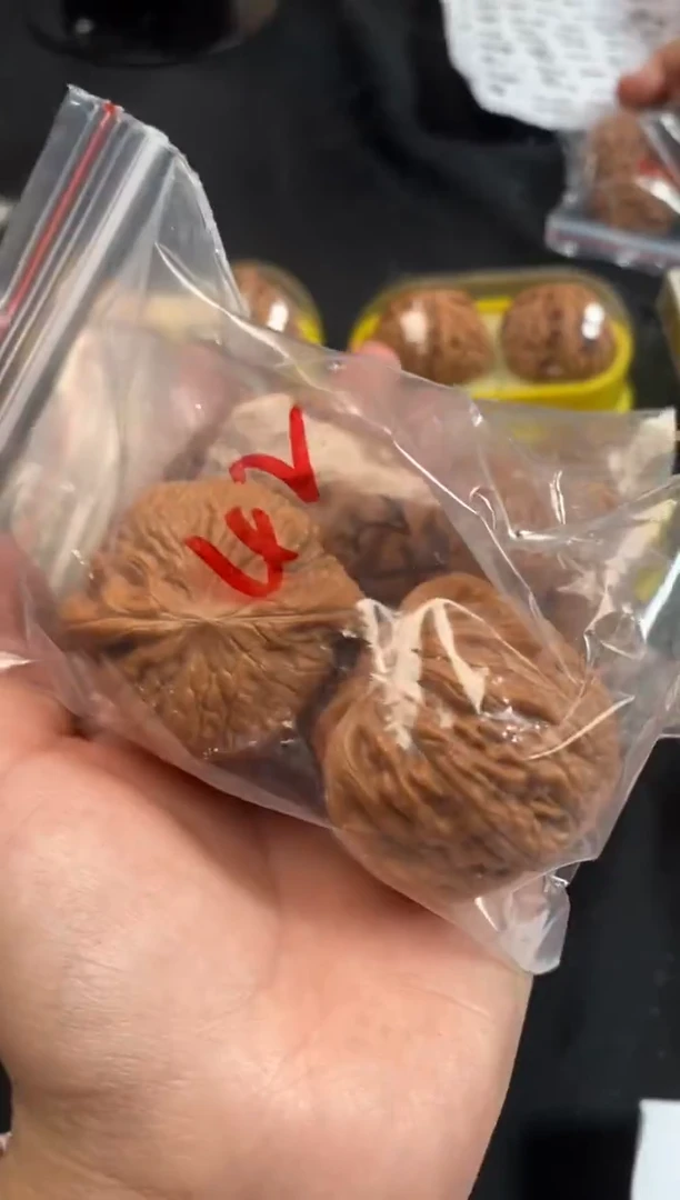 把件文玩核桃铁锤42尺随机发