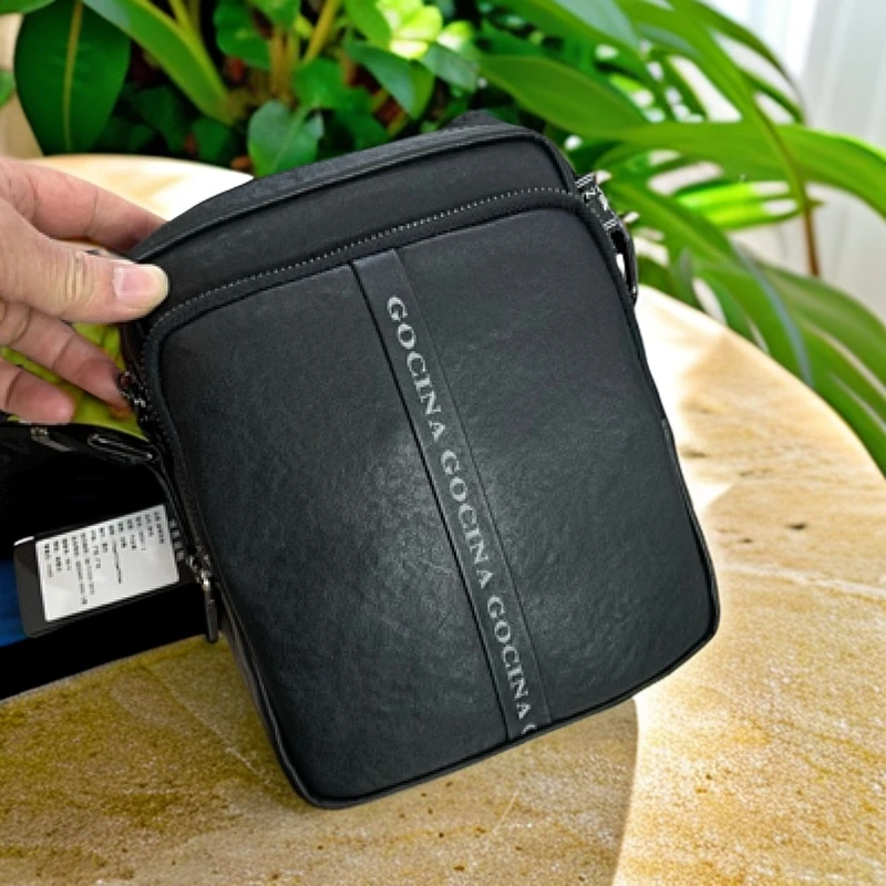 库奇世家真皮男包时尚商务休闲头层牛皮单肩包斜挎包黑色