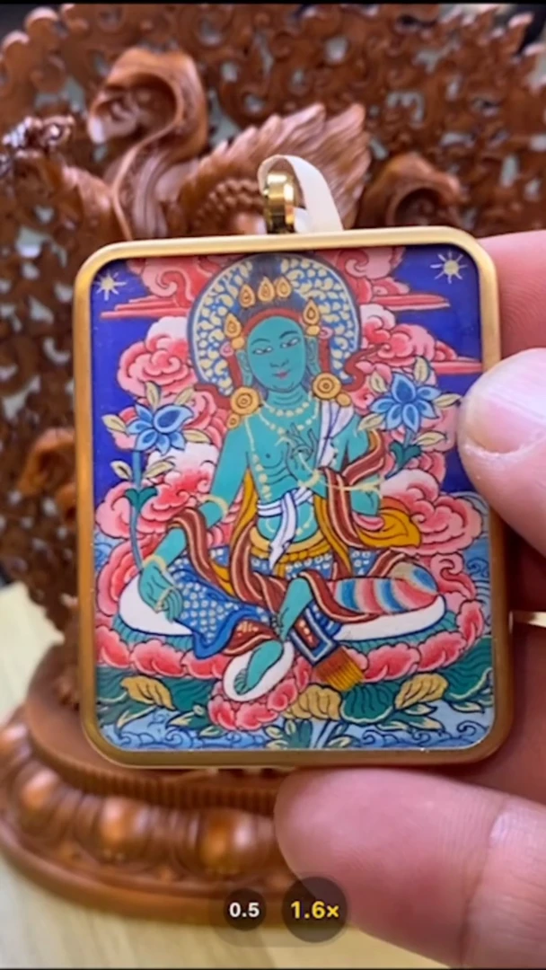 【闪购商品】吊坠绿度母-与实物略有不符介意者勿拍