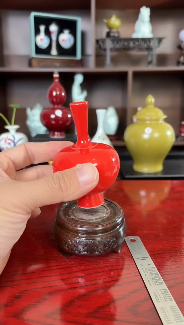 摆件瓷12.31晚微瑕小花瓶摆件