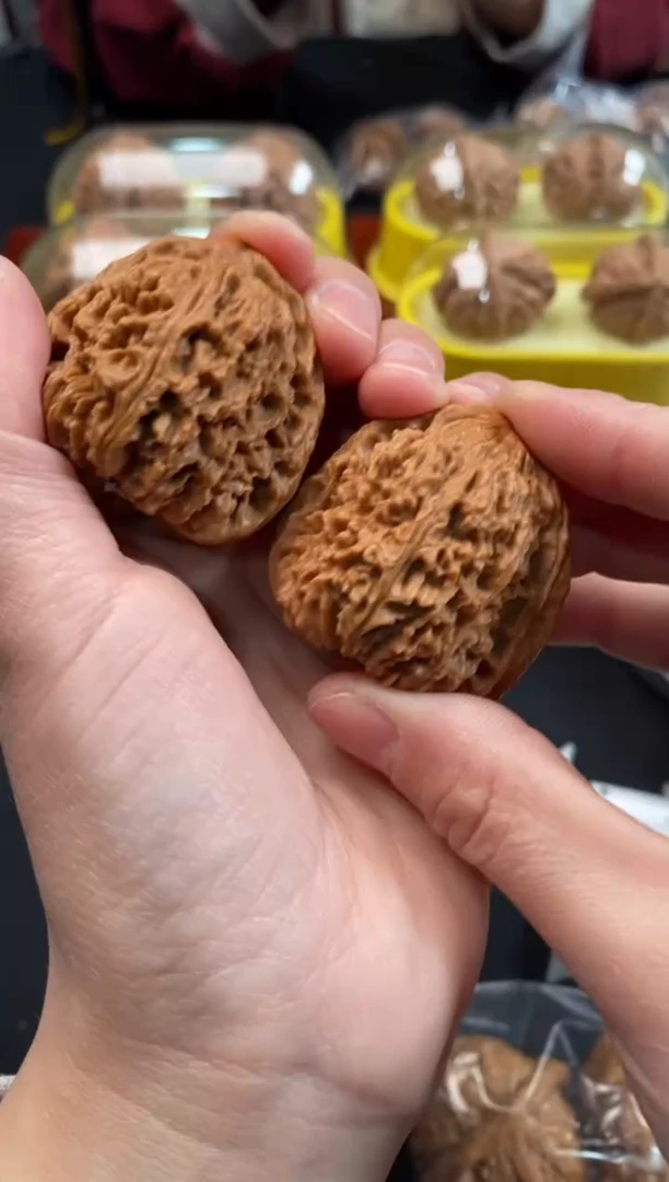 把件文玩核桃南疆石39尺c667