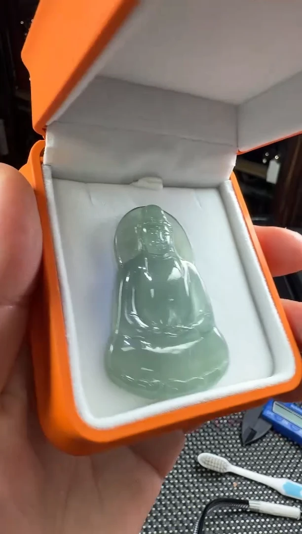 颈饰未镶嵌翡翠--60813