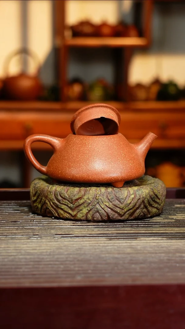 宜兴原矿紫砂壶茶壶宜兴原矿紫砂壶茶壶260C